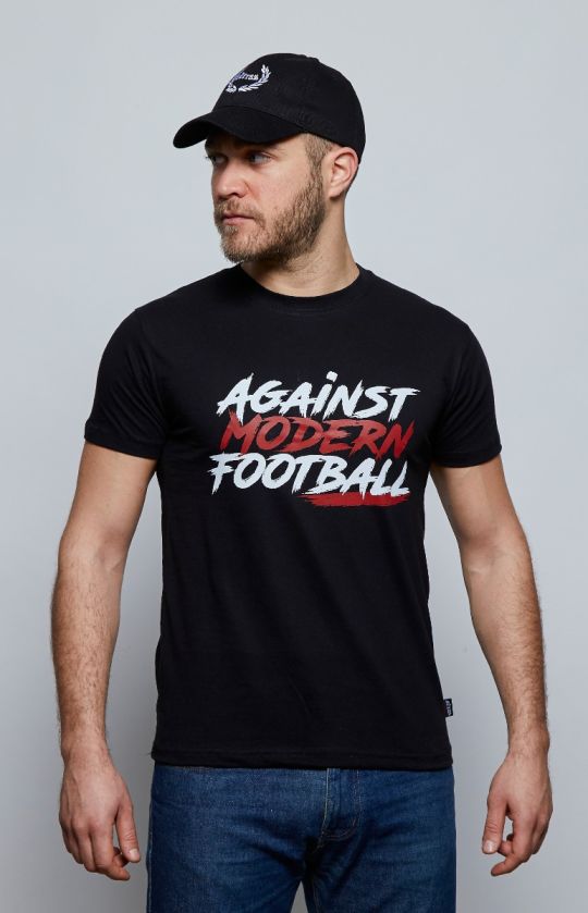 T-shirt "Against Modern Football" Black