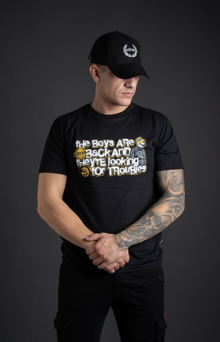 T-shirt "The Boys Are Back" Black